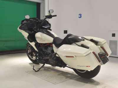 Harley-Davidson FLTRXSE1980 CVO 2024