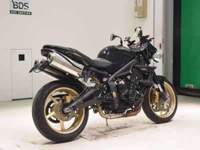 Triumph Street Triple 2010