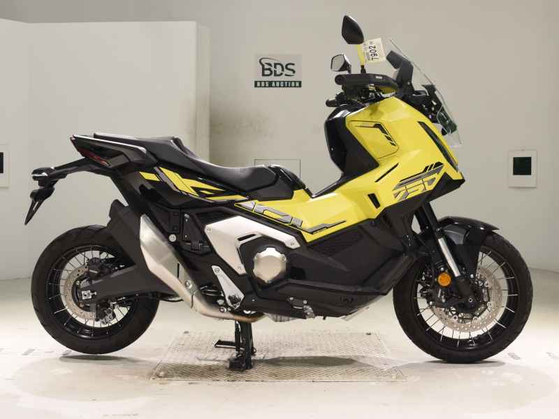 Honda X-Adv 750 2025