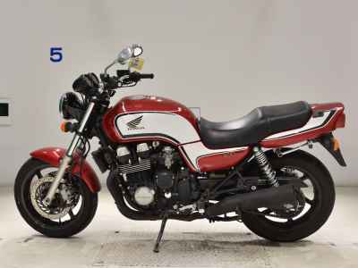 Honda CB750SF 2024