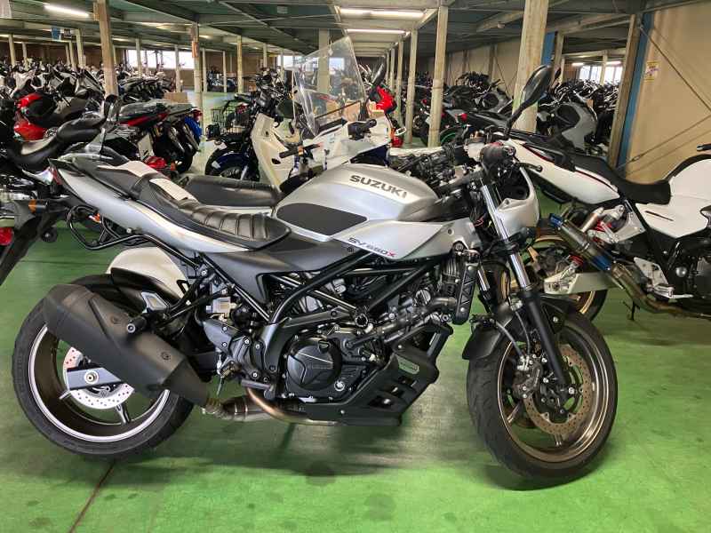 Suzuki SV650S 2023