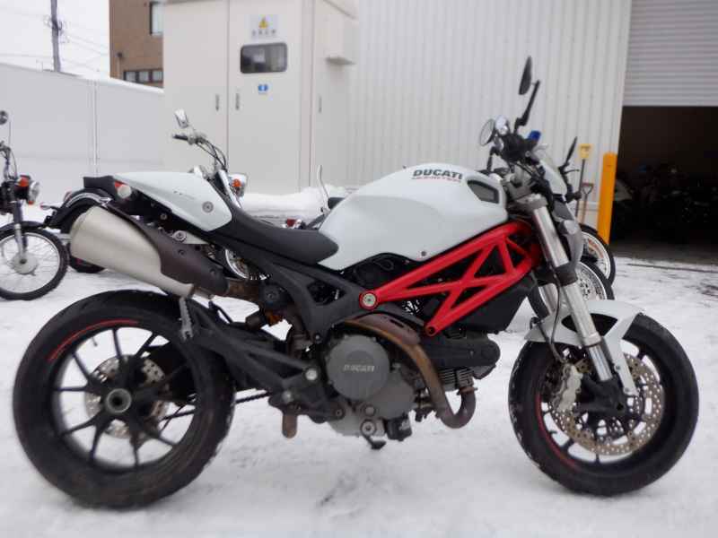 Ducati Monster 796 2011