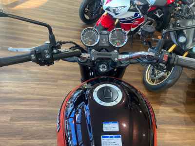 Kawasaki Z900RS 2017