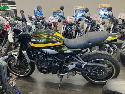 Kawasaki Z900RS 2021