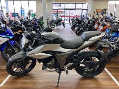 Suzuki Gixxer 250SF