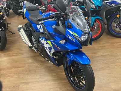 Suzuki GSX250R
