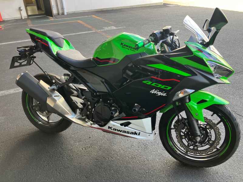 Kawasaki Ninja 400 KRT Edition 2021