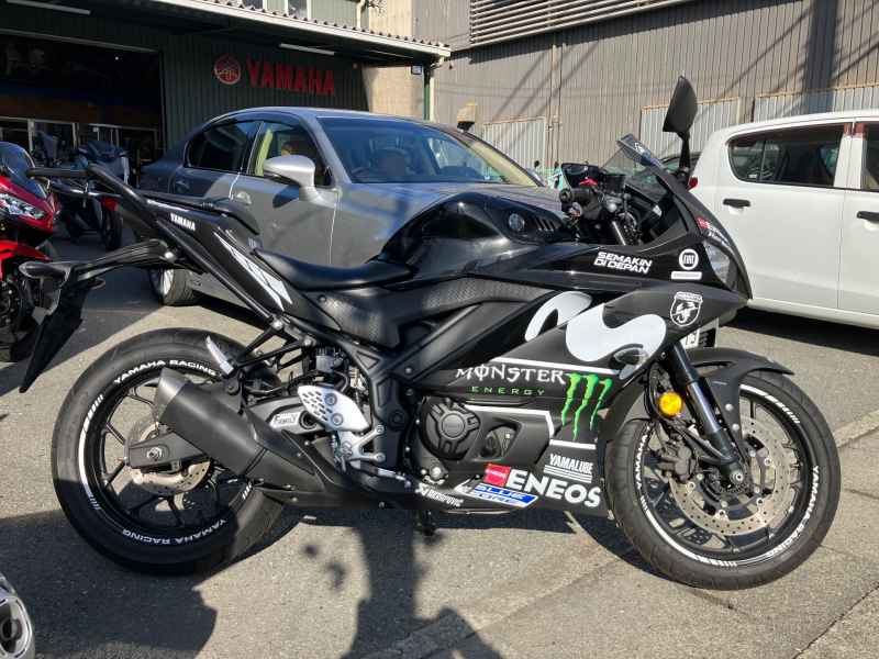 Yamaha YZF-R25 2020