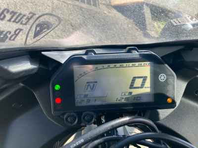 Yamaha YZF-R25 2020