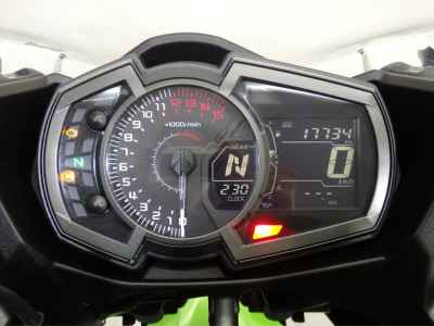 Kawasaki Ninja 400 KRT Edition 2024