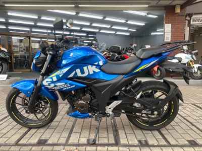 Suzuki Gixxer 250SF