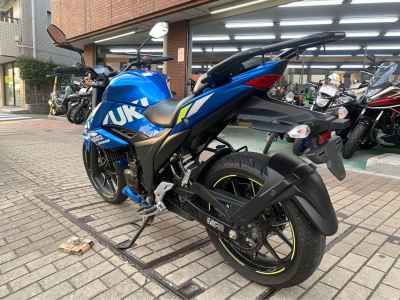 Suzuki Gixxer 250SF