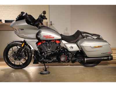 Harley-Davidson FLTRXSTSE1980 CVO 2025