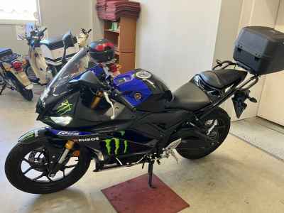 Yamaha YZF-R25 2020