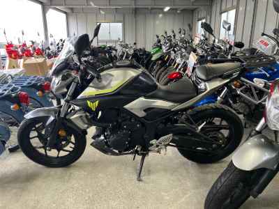 Yamaha MT-25