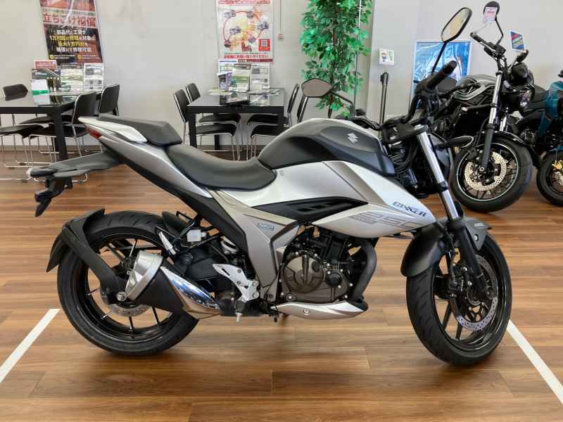 Suzuki Gixxer 250SF