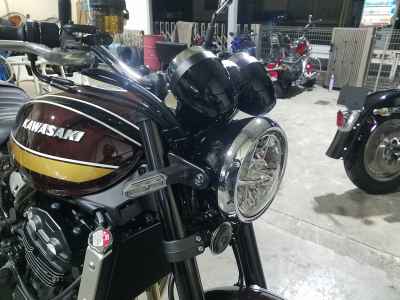 Kawasaki Z900RS 2025