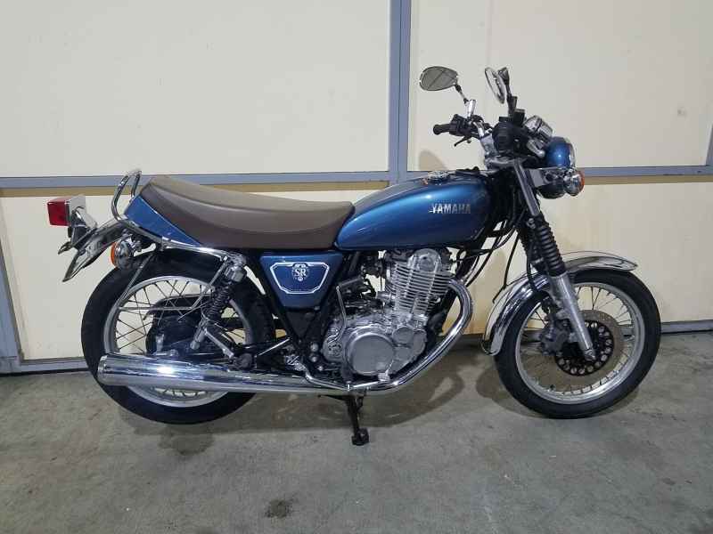 Yamaha SR400 2019