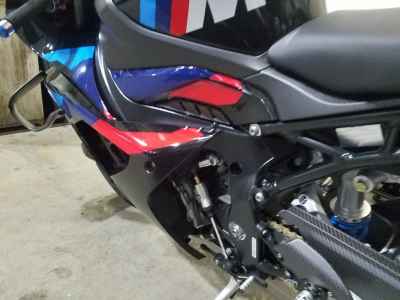 BMW M1000RR 2025