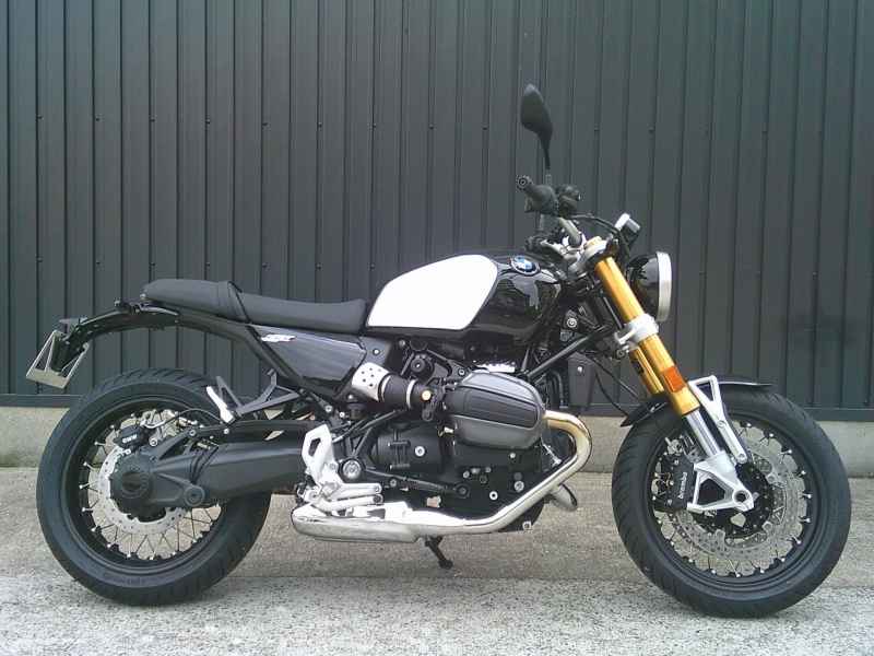 BMW R12 nineT 2025