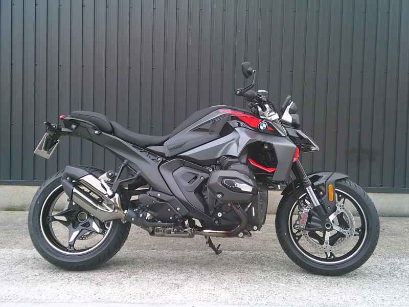 BMW R1300R 2025