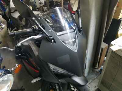 Honda CBR650R E-Clutch 2025