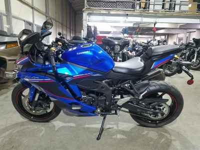Kawasaki Ninja ZX-4R SE 2023