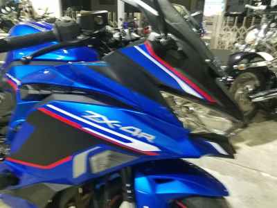 Kawasaki Ninja ZX-4R SE 2023