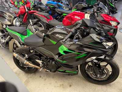 Kawasaki Ninja 400 2022