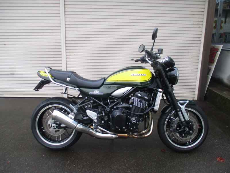 Kawasaki Z900RS 2024
