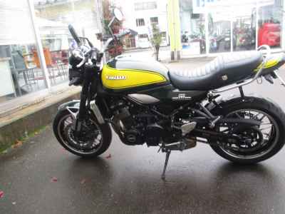Kawasaki Z900RS 2024