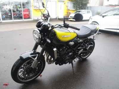 Kawasaki Z900RS 2024