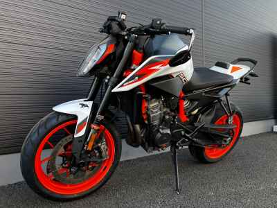 KTM 890 Duke R 2021