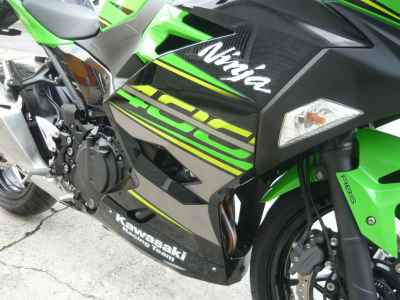 Kawasaki Ninja 400 KRT Edition 2019