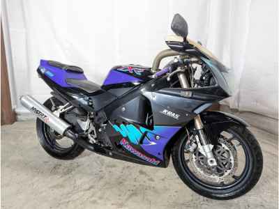 Kawasaki ZXR250