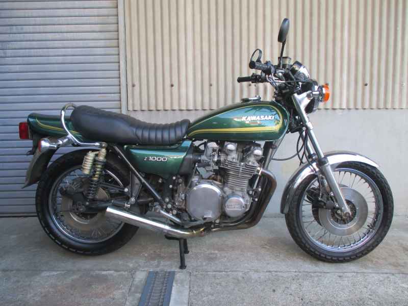 Kawasaki Z1000 2022