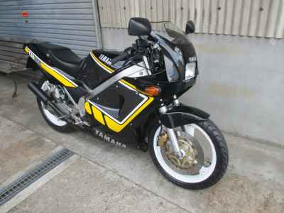 Yamaha TZR250