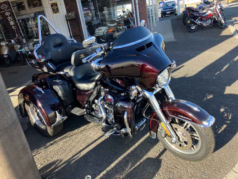 Harley-Davidson Electra Glide FLHTCU1690 Trike 2014