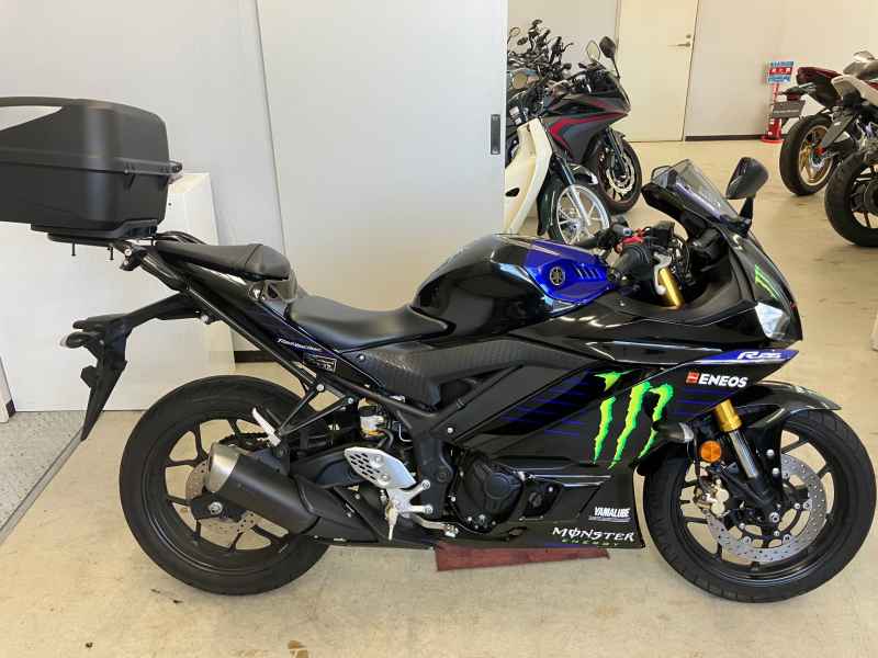 Yamaha YZF-R25 2020