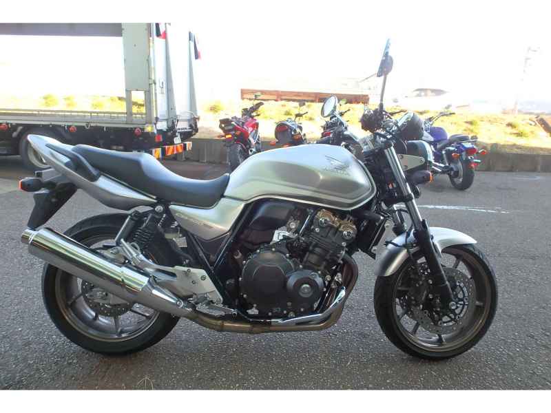 Honda CB400SF 2020