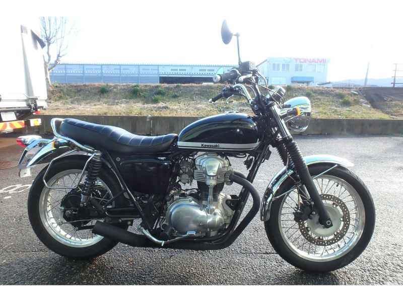 Kawasaki W400 2011