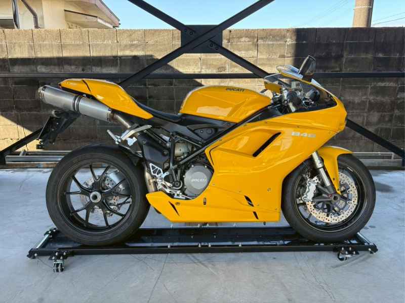 Ducati 848 2010