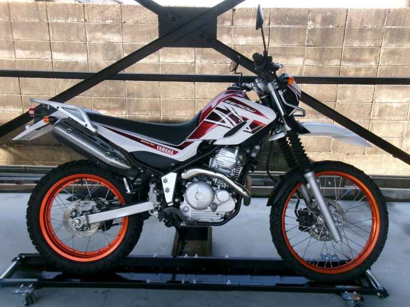 Yamaha XT250 Serow 2017