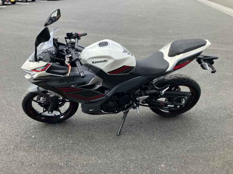 Kawasaki Ninja 400 2024