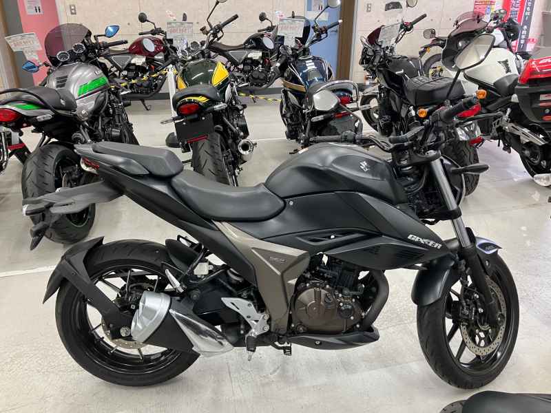 Suzuki Gixxer 250SF