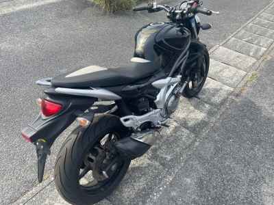 Suzuki Gladius SFV400 2010
