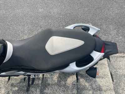 Suzuki Gladius SFV400 2010