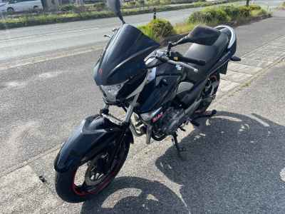 Suzuki GSR250