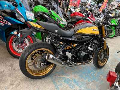 Kawasaki Z900RS SE 2023