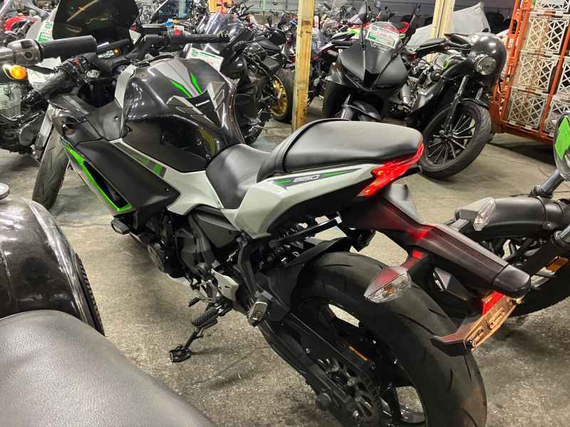 Kawasaki Ninja 650 2022